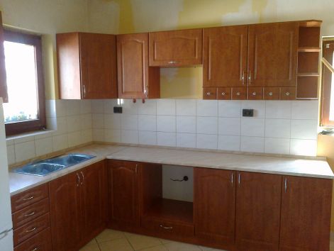 Modern konyhabútorok gyártása kecskemét budapest, tuman zsolt 0630 ... Konyhaszekrény beépített gépekkel