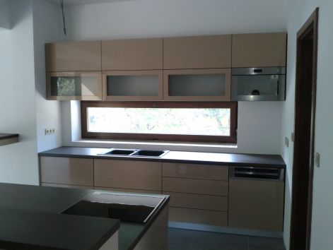 Modern konyhabútorok gyártása kecskemét budapest, tuman zsolt 0630 ...